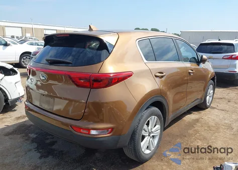 2018 Kia Sportage Lx z USA, uszkodzony, nr VIN KNDPM3AC5J7489713